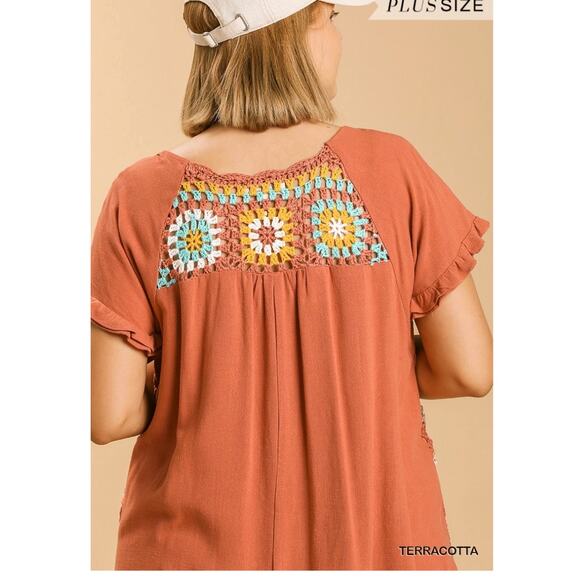 Umgee Womens XL Terracotta Linen Blend Crochet Granny Square Top NEW - Picture 2 of 3